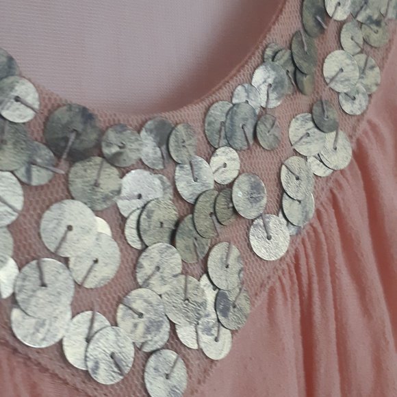 BOHO Sleeveless Blush Dress accented with silver circles Vintage - Picture 4 of 7